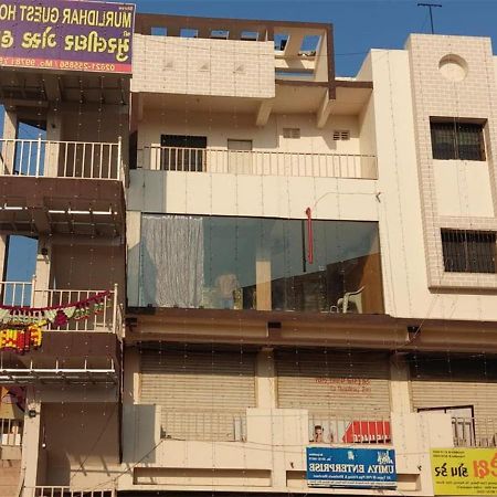 Shree Murlidhar Guest House Surat Exterior photo